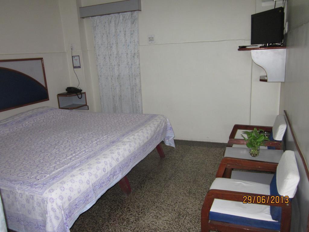 Arun Hotel Jodhpur  Bilik gambar